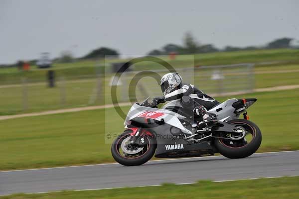 Motorcycle action photographs;Ty croes;anglesey;anglesey photographs;event digital images;eventdigitalimages;no limits trackday;peter wileman photography;trac mon;trackday;trackday digital images;trackday photos