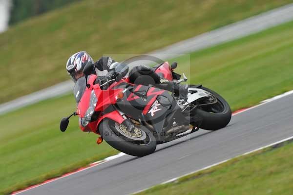 Motorcycle action photographs;Ty croes;anglesey;anglesey photographs;event digital images;eventdigitalimages;no limits trackday;peter wileman photography;trac mon;trackday;trackday digital images;trackday photos