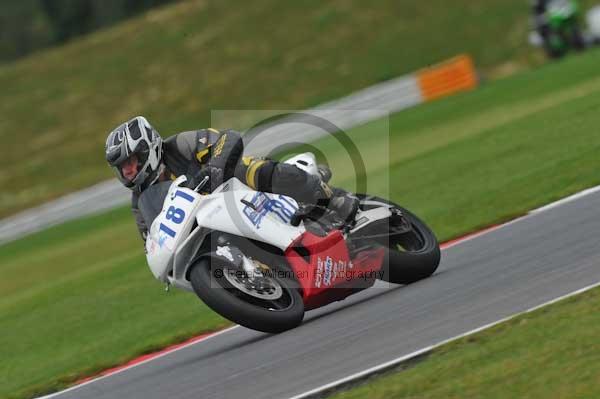 Motorcycle action photographs;Ty croes;anglesey;anglesey photographs;event digital images;eventdigitalimages;no limits trackday;peter wileman photography;trac mon;trackday;trackday digital images;trackday photos