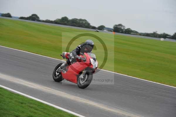 Motorcycle action photographs;Ty croes;anglesey;anglesey photographs;event digital images;eventdigitalimages;no limits trackday;peter wileman photography;trac mon;trackday;trackday digital images;trackday photos