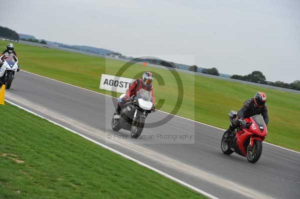 Motorcycle action photographs;Ty croes;anglesey;anglesey photographs;event digital images;eventdigitalimages;no limits trackday;peter wileman photography;trac mon;trackday;trackday digital images;trackday photos