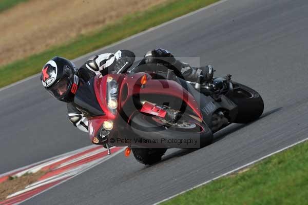 Motorcycle action photographs;Ty croes;anglesey;anglesey photographs;event digital images;eventdigitalimages;no limits trackday;peter wileman photography;trac mon;trackday;trackday digital images;trackday photos