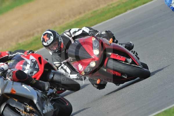 Motorcycle action photographs;Ty croes;anglesey;anglesey photographs;event digital images;eventdigitalimages;no limits trackday;peter wileman photography;trac mon;trackday;trackday digital images;trackday photos