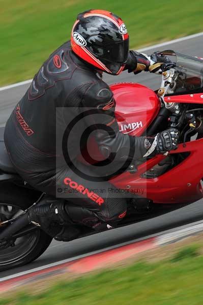 Motorcycle action photographs;Ty croes;anglesey;anglesey photographs;event digital images;eventdigitalimages;no limits trackday;peter wileman photography;trac mon;trackday;trackday digital images;trackday photos