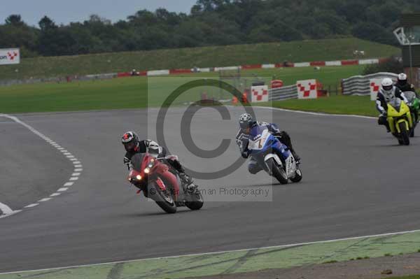 Motorcycle action photographs;Ty croes;anglesey;anglesey photographs;event digital images;eventdigitalimages;no limits trackday;peter wileman photography;trac mon;trackday;trackday digital images;trackday photos