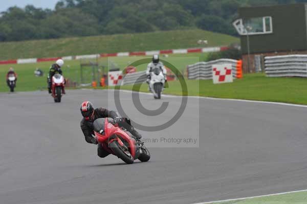 Motorcycle action photographs;Ty croes;anglesey;anglesey photographs;event digital images;eventdigitalimages;no limits trackday;peter wileman photography;trac mon;trackday;trackday digital images;trackday photos