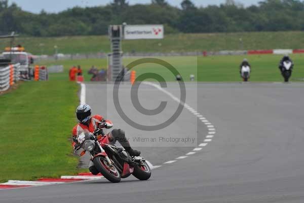 Motorcycle action photographs;Ty croes;anglesey;anglesey photographs;event digital images;eventdigitalimages;no limits trackday;peter wileman photography;trac mon;trackday;trackday digital images;trackday photos