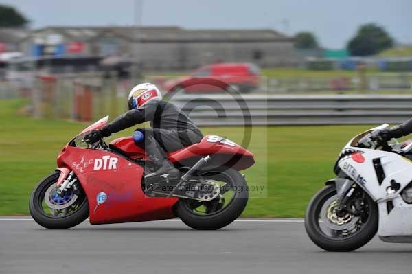 Motorcycle action photographs;Ty croes;anglesey;anglesey photographs;event digital images;eventdigitalimages;no limits trackday;peter wileman photography;trac mon;trackday;trackday digital images;trackday photos