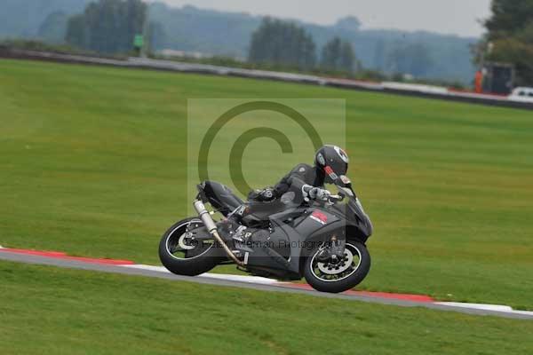 Motorcycle action photographs;Ty croes;anglesey;anglesey photographs;event digital images;eventdigitalimages;no limits trackday;peter wileman photography;trac mon;trackday;trackday digital images;trackday photos