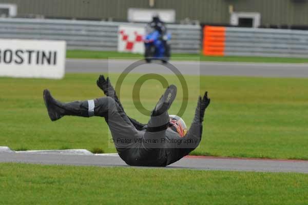 Motorcycle action photographs;Ty croes;anglesey;anglesey photographs;event digital images;eventdigitalimages;no limits trackday;peter wileman photography;trac mon;trackday;trackday digital images;trackday photos