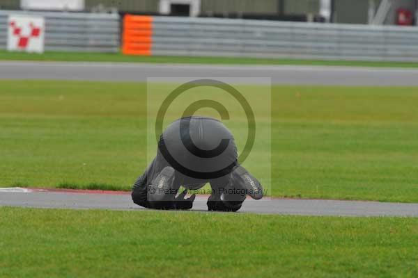 Motorcycle action photographs;Ty croes;anglesey;anglesey photographs;event digital images;eventdigitalimages;no limits trackday;peter wileman photography;trac mon;trackday;trackday digital images;trackday photos