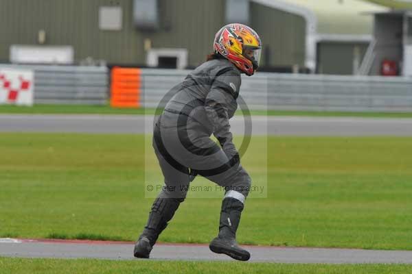 Motorcycle action photographs;Ty croes;anglesey;anglesey photographs;event digital images;eventdigitalimages;no limits trackday;peter wileman photography;trac mon;trackday;trackday digital images;trackday photos