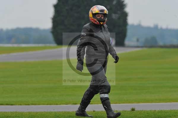 Motorcycle action photographs;Ty croes;anglesey;anglesey photographs;event digital images;eventdigitalimages;no limits trackday;peter wileman photography;trac mon;trackday;trackday digital images;trackday photos