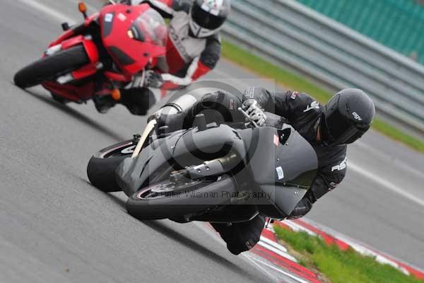 Motorcycle action photographs;Ty croes;anglesey;anglesey photographs;event digital images;eventdigitalimages;no limits trackday;peter wileman photography;trac mon;trackday;trackday digital images;trackday photos