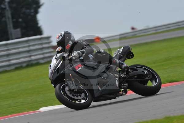 Motorcycle action photographs;Ty croes;anglesey;anglesey photographs;event digital images;eventdigitalimages;no limits trackday;peter wileman photography;trac mon;trackday;trackday digital images;trackday photos