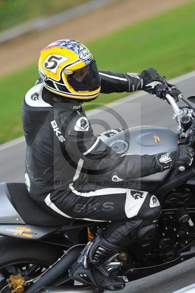 Motorcycle action photographs;Ty croes;anglesey;anglesey photographs;event digital images;eventdigitalimages;no limits trackday;peter wileman photography;trac mon;trackday;trackday digital images;trackday photos