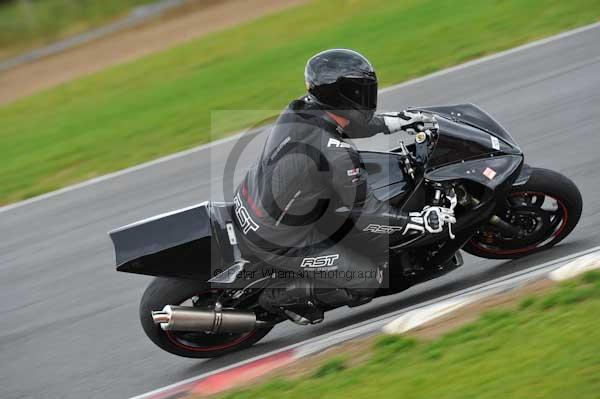 Motorcycle action photographs;Ty croes;anglesey;anglesey photographs;event digital images;eventdigitalimages;no limits trackday;peter wileman photography;trac mon;trackday;trackday digital images;trackday photos