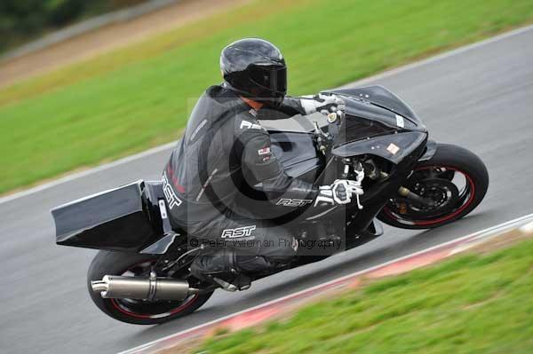 Motorcycle action photographs;Ty croes;anglesey;anglesey photographs;event digital images;eventdigitalimages;no limits trackday;peter wileman photography;trac mon;trackday;trackday digital images;trackday photos