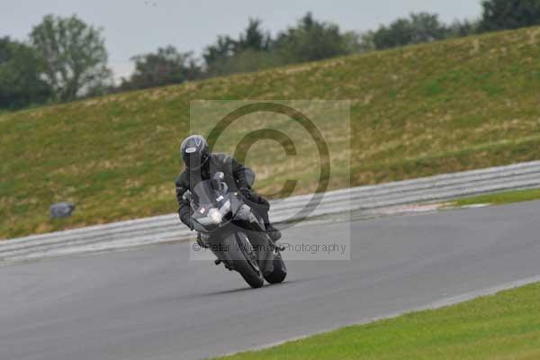 Motorcycle action photographs;Ty croes;anglesey;anglesey photographs;event digital images;eventdigitalimages;no limits trackday;peter wileman photography;trac mon;trackday;trackday digital images;trackday photos