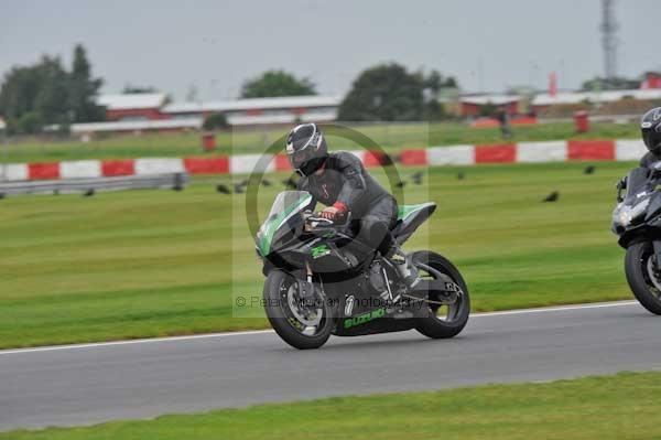 Motorcycle action photographs;Ty croes;anglesey;anglesey photographs;event digital images;eventdigitalimages;no limits trackday;peter wileman photography;trac mon;trackday;trackday digital images;trackday photos