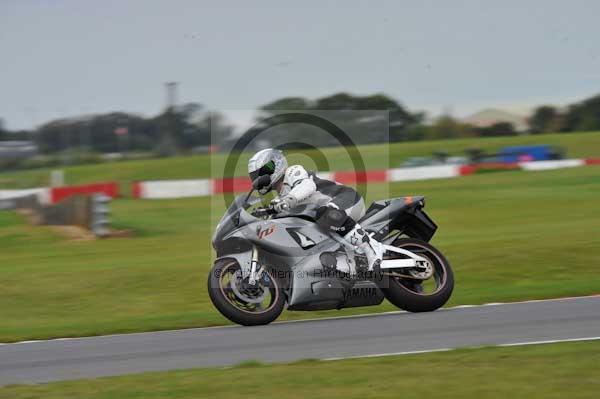 Motorcycle action photographs;Ty croes;anglesey;anglesey photographs;event digital images;eventdigitalimages;no limits trackday;peter wileman photography;trac mon;trackday;trackday digital images;trackday photos