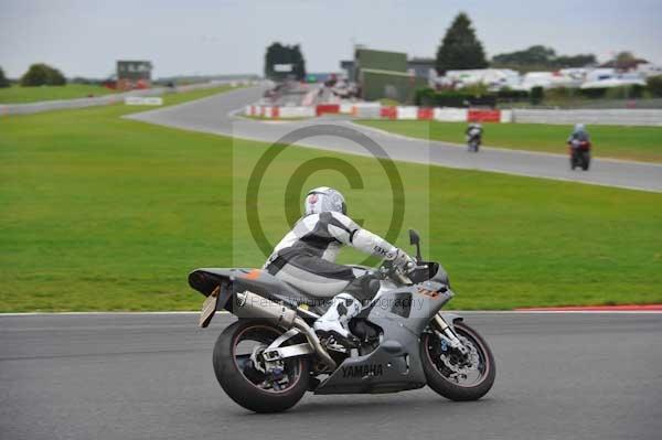 Motorcycle action photographs;Ty croes;anglesey;anglesey photographs;event digital images;eventdigitalimages;no limits trackday;peter wileman photography;trac mon;trackday;trackday digital images;trackday photos