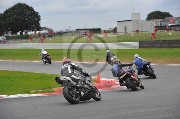 Motorcycle action photographs;Ty croes;anglesey;anglesey photographs;event digital images;eventdigitalimages;no limits trackday;peter wileman photography;trac mon;trackday;trackday digital images;trackday photos