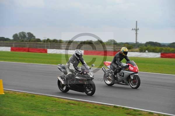 Motorcycle action photographs;Ty croes;anglesey;anglesey photographs;event digital images;eventdigitalimages;no limits trackday;peter wileman photography;trac mon;trackday;trackday digital images;trackday photos