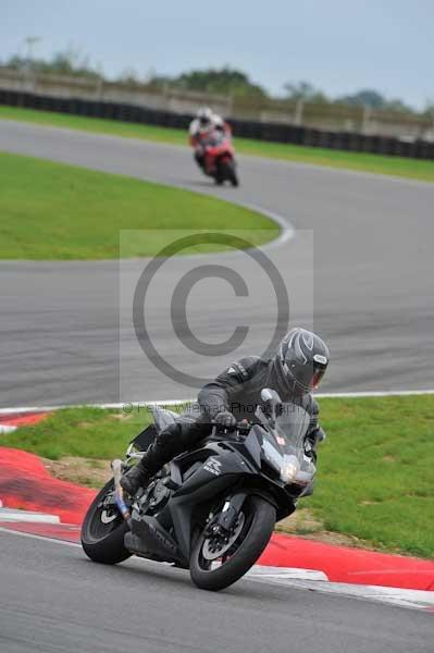 Motorcycle action photographs;Ty croes;anglesey;anglesey photographs;event digital images;eventdigitalimages;no limits trackday;peter wileman photography;trac mon;trackday;trackday digital images;trackday photos