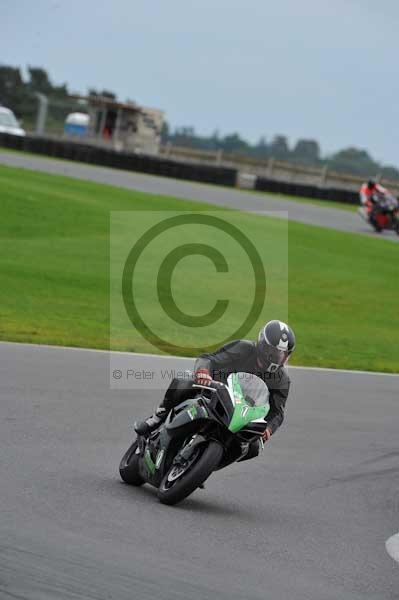 Motorcycle action photographs;Ty croes;anglesey;anglesey photographs;event digital images;eventdigitalimages;no limits trackday;peter wileman photography;trac mon;trackday;trackday digital images;trackday photos