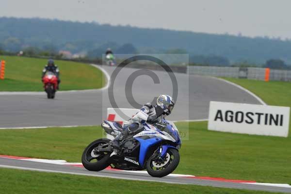 Motorcycle action photographs;Ty croes;anglesey;anglesey photographs;event digital images;eventdigitalimages;no limits trackday;peter wileman photography;trac mon;trackday;trackday digital images;trackday photos