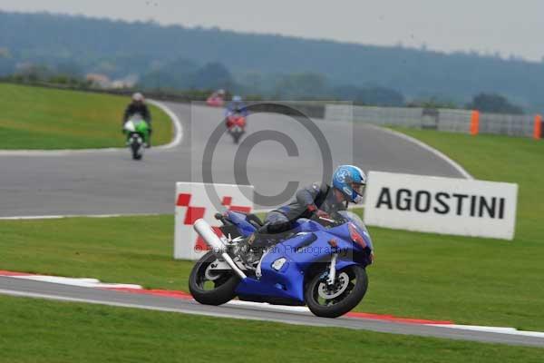 Motorcycle action photographs;Ty croes;anglesey;anglesey photographs;event digital images;eventdigitalimages;no limits trackday;peter wileman photography;trac mon;trackday;trackday digital images;trackday photos