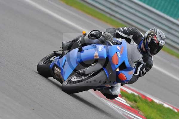 Motorcycle action photographs;Ty croes;anglesey;anglesey photographs;event digital images;eventdigitalimages;no limits trackday;peter wileman photography;trac mon;trackday;trackday digital images;trackday photos