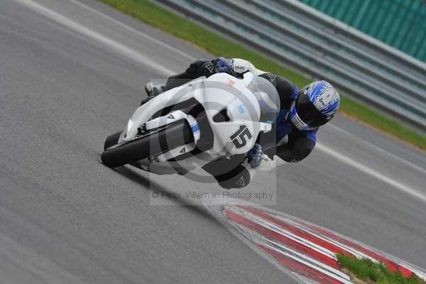 Motorcycle action photographs;Ty croes;anglesey;anglesey photographs;event digital images;eventdigitalimages;no limits trackday;peter wileman photography;trac mon;trackday;trackday digital images;trackday photos