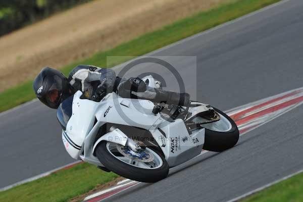 Motorcycle action photographs;Ty croes;anglesey;anglesey photographs;event digital images;eventdigitalimages;no limits trackday;peter wileman photography;trac mon;trackday;trackday digital images;trackday photos