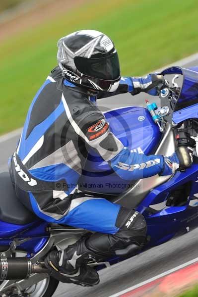 Motorcycle action photographs;Ty croes;anglesey;anglesey photographs;event digital images;eventdigitalimages;no limits trackday;peter wileman photography;trac mon;trackday;trackday digital images;trackday photos