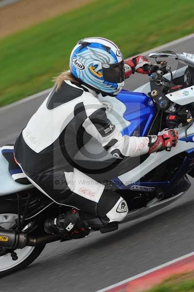 Motorcycle action photographs;Ty croes;anglesey;anglesey photographs;event digital images;eventdigitalimages;no limits trackday;peter wileman photography;trac mon;trackday;trackday digital images;trackday photos