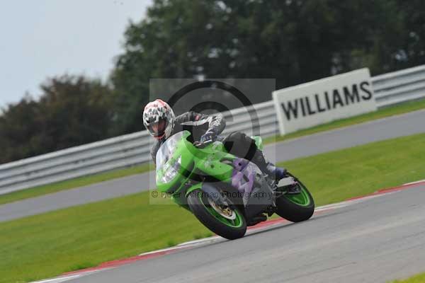 Motorcycle action photographs;Ty croes;anglesey;anglesey photographs;event digital images;eventdigitalimages;no limits trackday;peter wileman photography;trac mon;trackday;trackday digital images;trackday photos