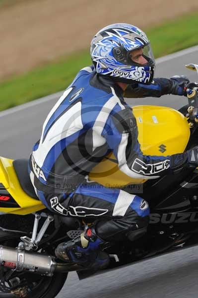 Motorcycle action photographs;Ty croes;anglesey;anglesey photographs;event digital images;eventdigitalimages;no limits trackday;peter wileman photography;trac mon;trackday;trackday digital images;trackday photos