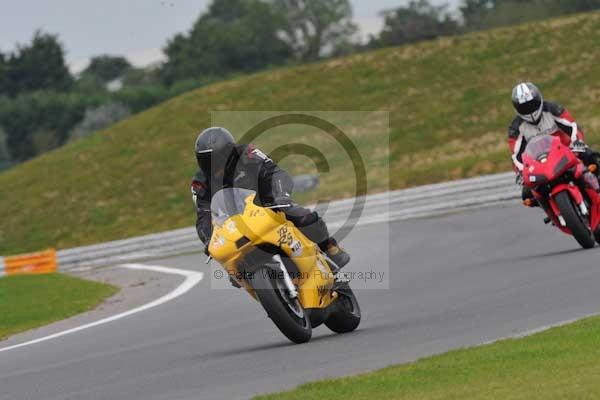 Motorcycle action photographs;Ty croes;anglesey;anglesey photographs;event digital images;eventdigitalimages;no limits trackday;peter wileman photography;trac mon;trackday;trackday digital images;trackday photos