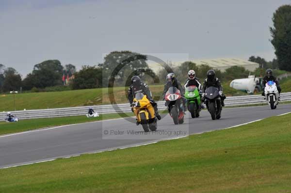 Motorcycle action photographs;Ty croes;anglesey;anglesey photographs;event digital images;eventdigitalimages;no limits trackday;peter wileman photography;trac mon;trackday;trackday digital images;trackday photos