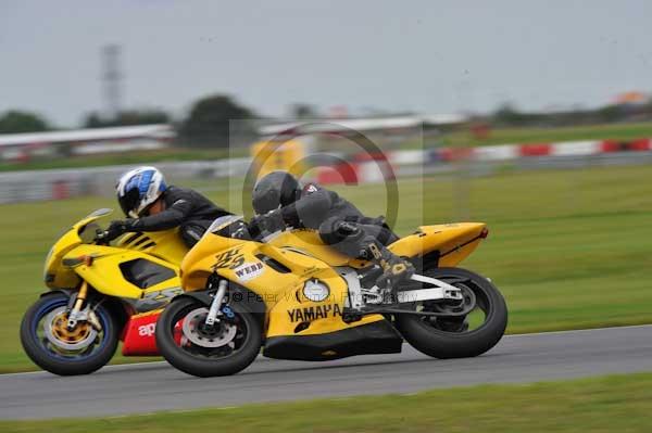 Motorcycle action photographs;Ty croes;anglesey;anglesey photographs;event digital images;eventdigitalimages;no limits trackday;peter wileman photography;trac mon;trackday;trackday digital images;trackday photos