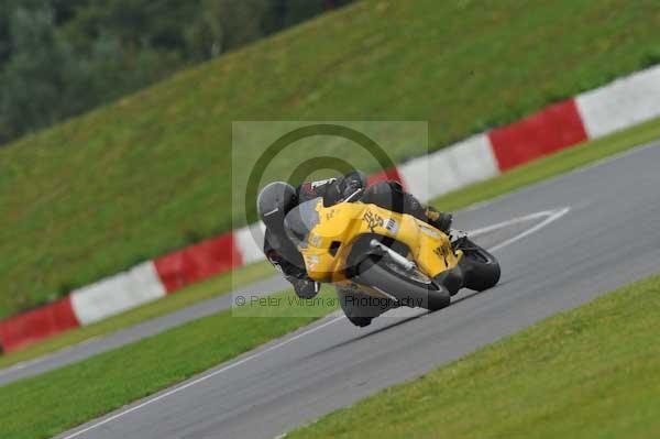 Motorcycle action photographs;Ty croes;anglesey;anglesey photographs;event digital images;eventdigitalimages;no limits trackday;peter wileman photography;trac mon;trackday;trackday digital images;trackday photos