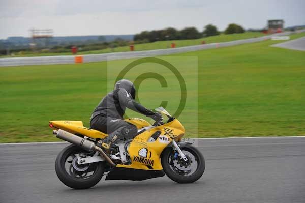 Motorcycle action photographs;Ty croes;anglesey;anglesey photographs;event digital images;eventdigitalimages;no limits trackday;peter wileman photography;trac mon;trackday;trackday digital images;trackday photos