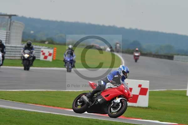 Motorcycle action photographs;Ty croes;anglesey;anglesey photographs;event digital images;eventdigitalimages;no limits trackday;peter wileman photography;trac mon;trackday;trackday digital images;trackday photos