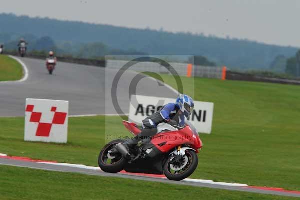 Motorcycle action photographs;Ty croes;anglesey;anglesey photographs;event digital images;eventdigitalimages;no limits trackday;peter wileman photography;trac mon;trackday;trackday digital images;trackday photos