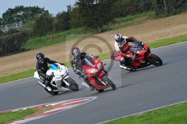 Motorcycle action photographs;Ty croes;anglesey;anglesey photographs;event digital images;eventdigitalimages;no limits trackday;peter wileman photography;trac mon;trackday;trackday digital images;trackday photos