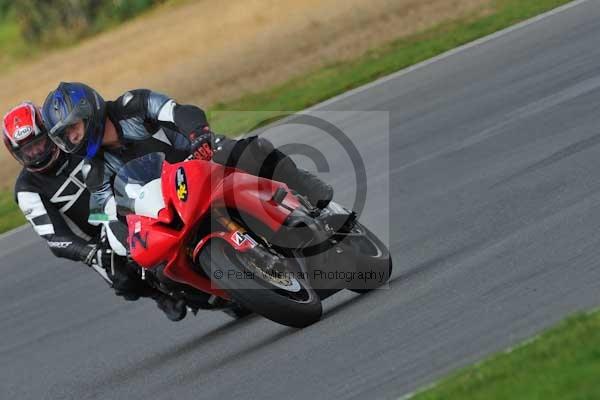 Motorcycle action photographs;Ty croes;anglesey;anglesey photographs;event digital images;eventdigitalimages;no limits trackday;peter wileman photography;trac mon;trackday;trackday digital images;trackday photos