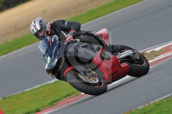 Motorcycle action photographs;Ty croes;anglesey;anglesey photographs;event digital images;eventdigitalimages;no limits trackday;peter wileman photography;trac mon;trackday;trackday digital images;trackday photos