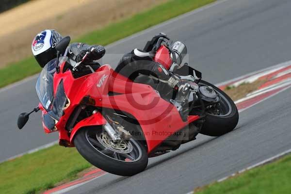 Motorcycle action photographs;Ty croes;anglesey;anglesey photographs;event digital images;eventdigitalimages;no limits trackday;peter wileman photography;trac mon;trackday;trackday digital images;trackday photos